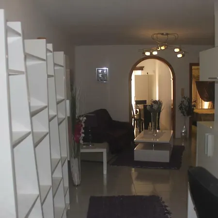 Beautiful 3 Bedroom Penthouse In Gzira- Pp23685 Gzira