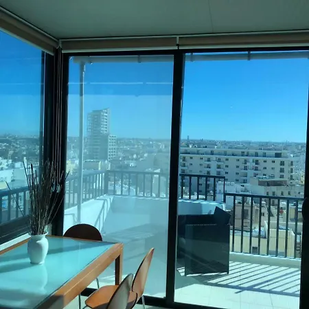 Apartament Beautiful 3 Bedroom Penthouse In Gzira- Pp23685